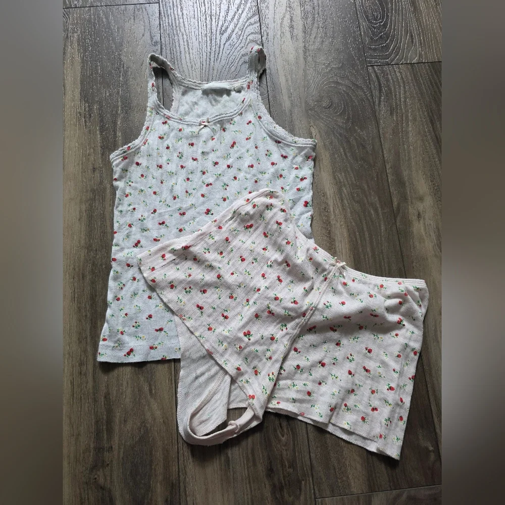 Dôen Seine Tank In Strawberry Fields - Picture 8 of 8